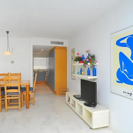 Atarazanas By Interhome *